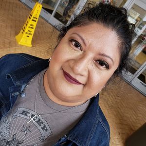 Meet your Posher, Marisa